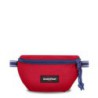 Banane Eastpak Springer  Blakout Stop est pratique et peu encombrante